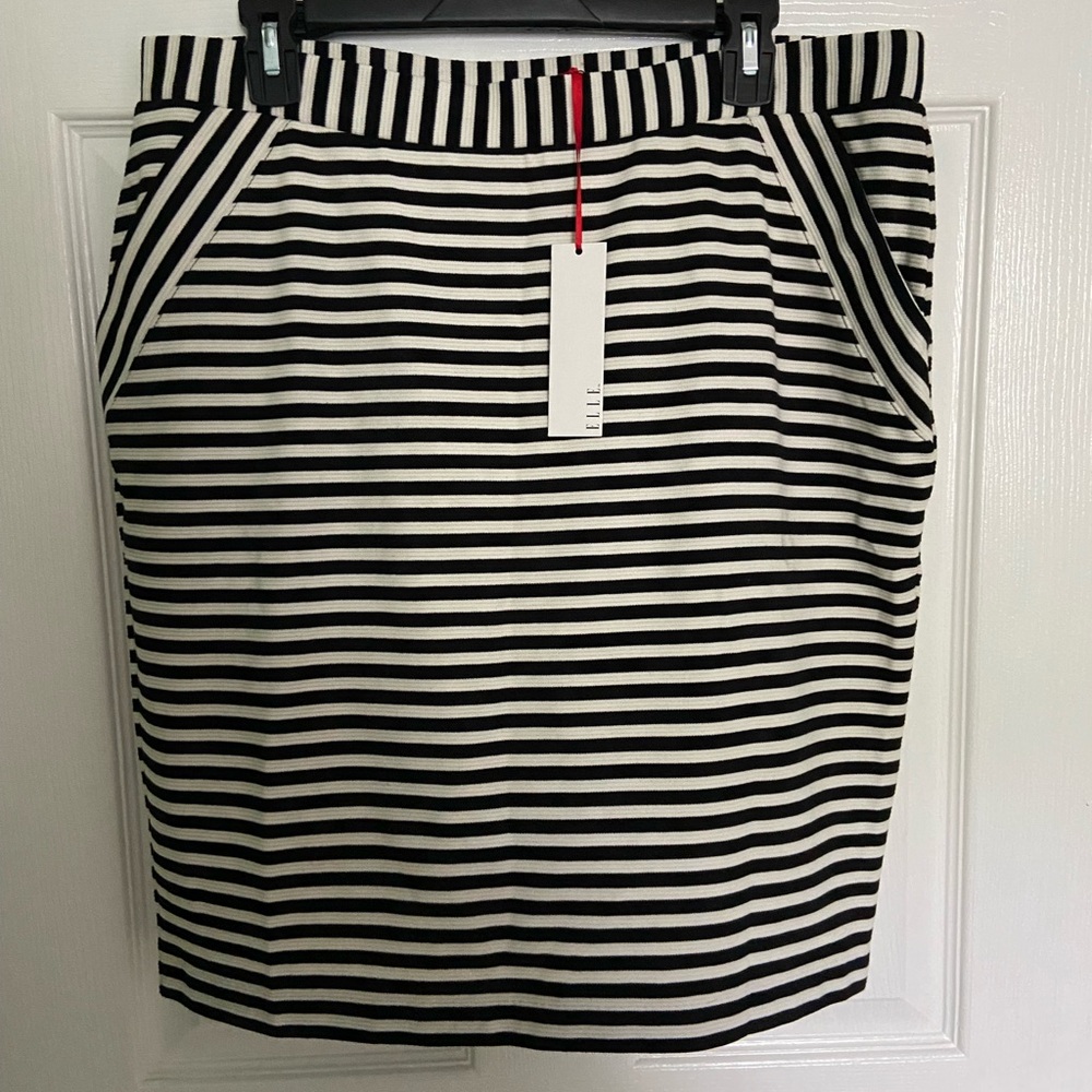 Elle Pencil skirt